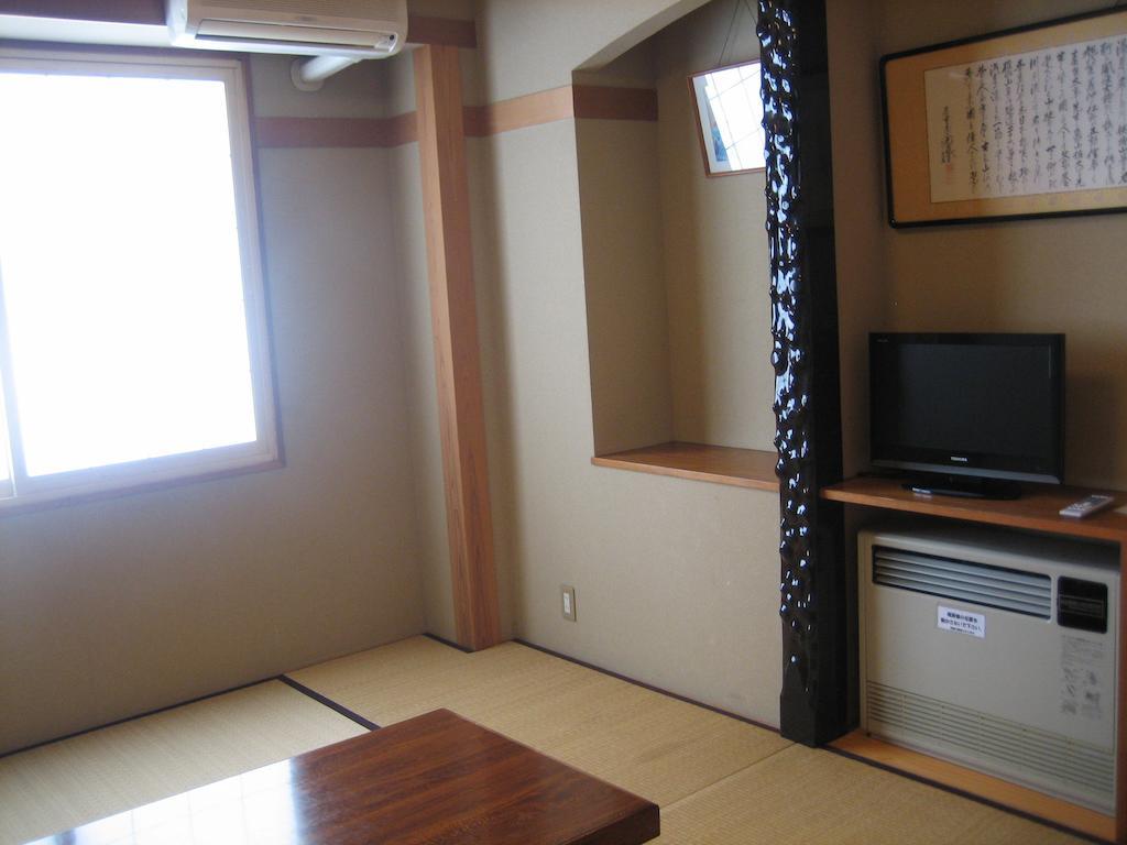 Lodge Nakajima Nozawaonsen Zimmer foto